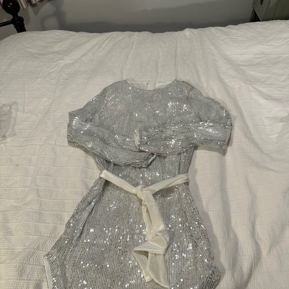 Silver Sequin Mini Dress with tie waist (M/L) - Picture 2 of 3